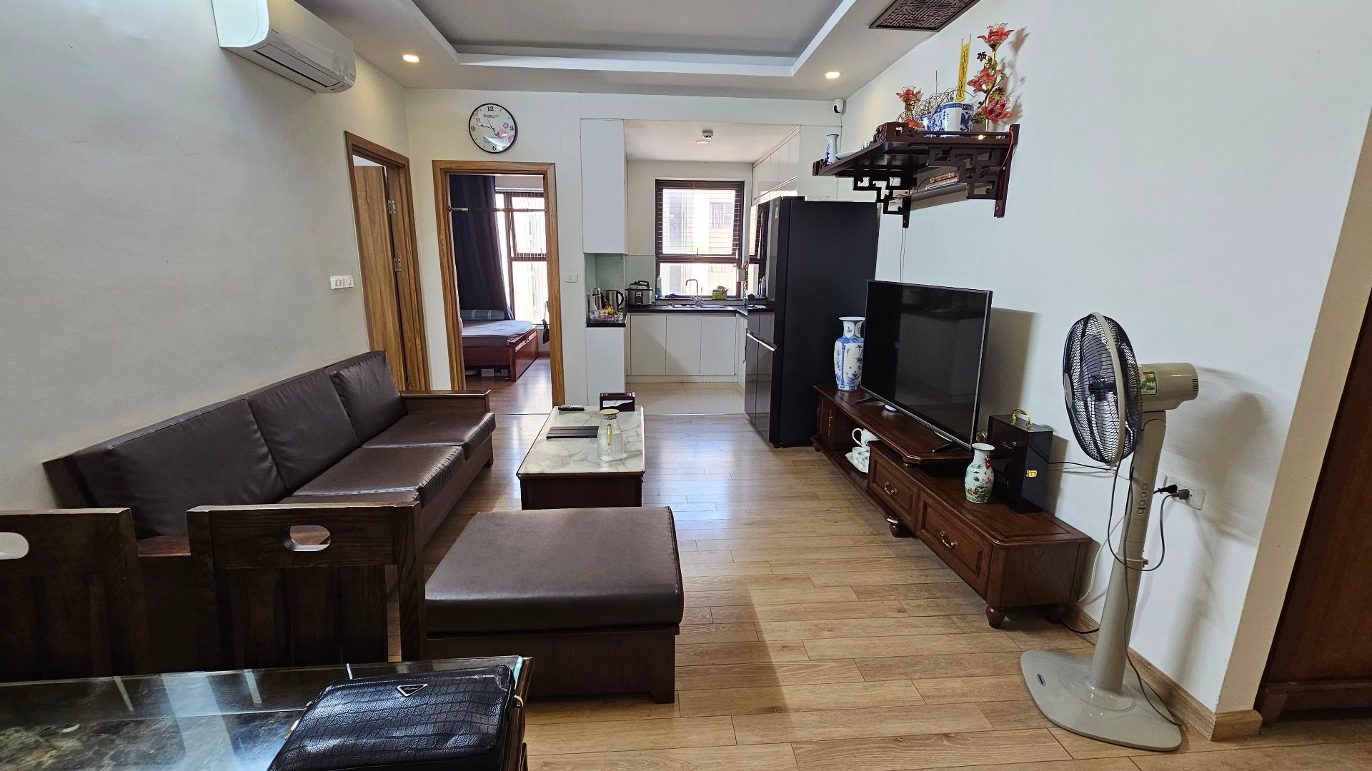 Chung cư 2 phòng ngủ tầng đẹp tại Văn Phú, giá 5.5 tỷ