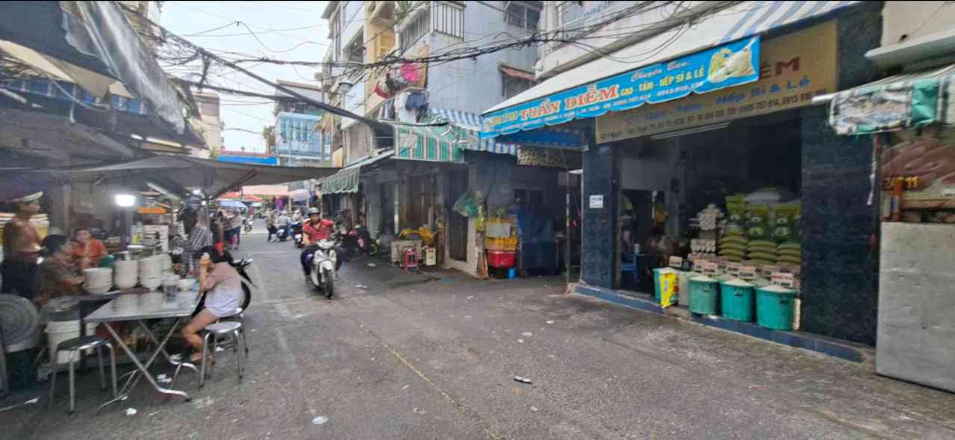 Bán nhà riêng hẻm Phố Ẩm Thực Đêm Nguyễn Thiện Thuật, Quận 3, 46.4 m2, 4 phòng ngủ