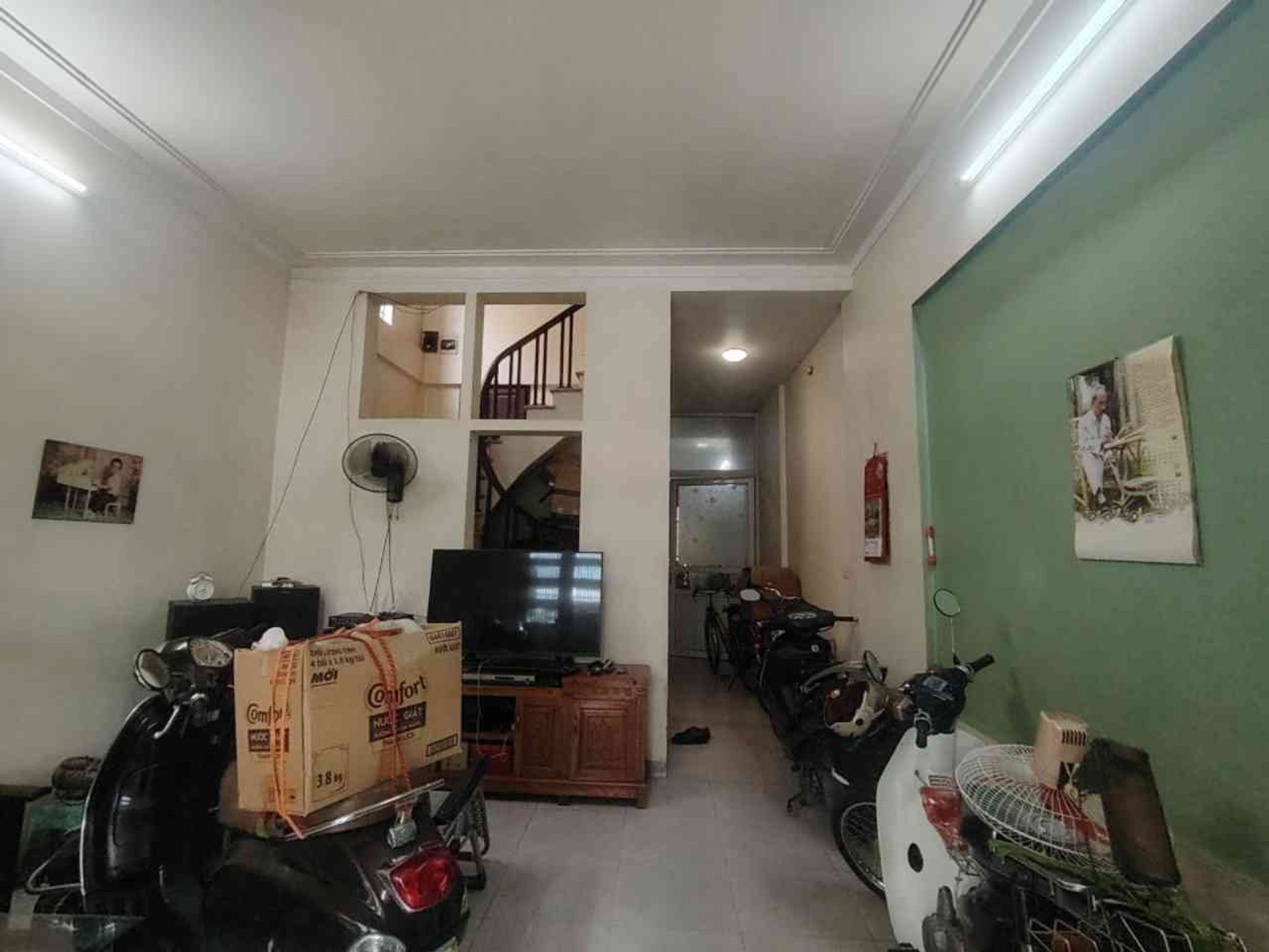 Bán nhà 4 tầng 90m2 tại Vũ Đình Tụng, ngõ rộng ô tô tránh, pháp lý rõ ràng