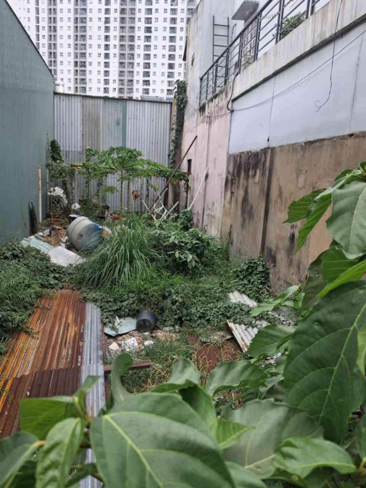 Bán đất mặt tiền Tân Thới Nhất Quận 12, diện tích 86m2, giá 8.2 tỷ