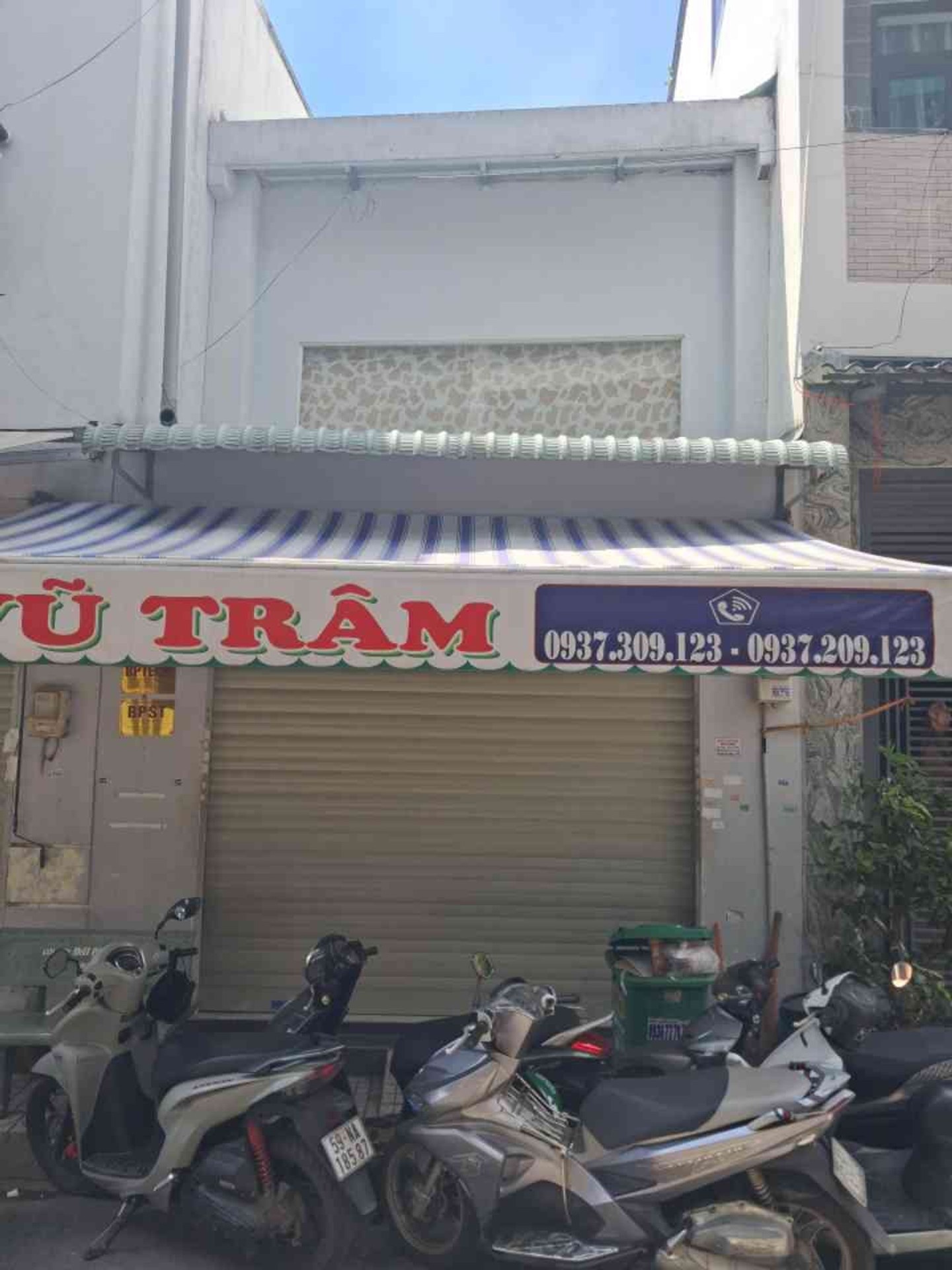 Bán nhà ngần aeon tân phú đường nhựa 8m khu dân trí nhà cao tầng, vị trí đẹp