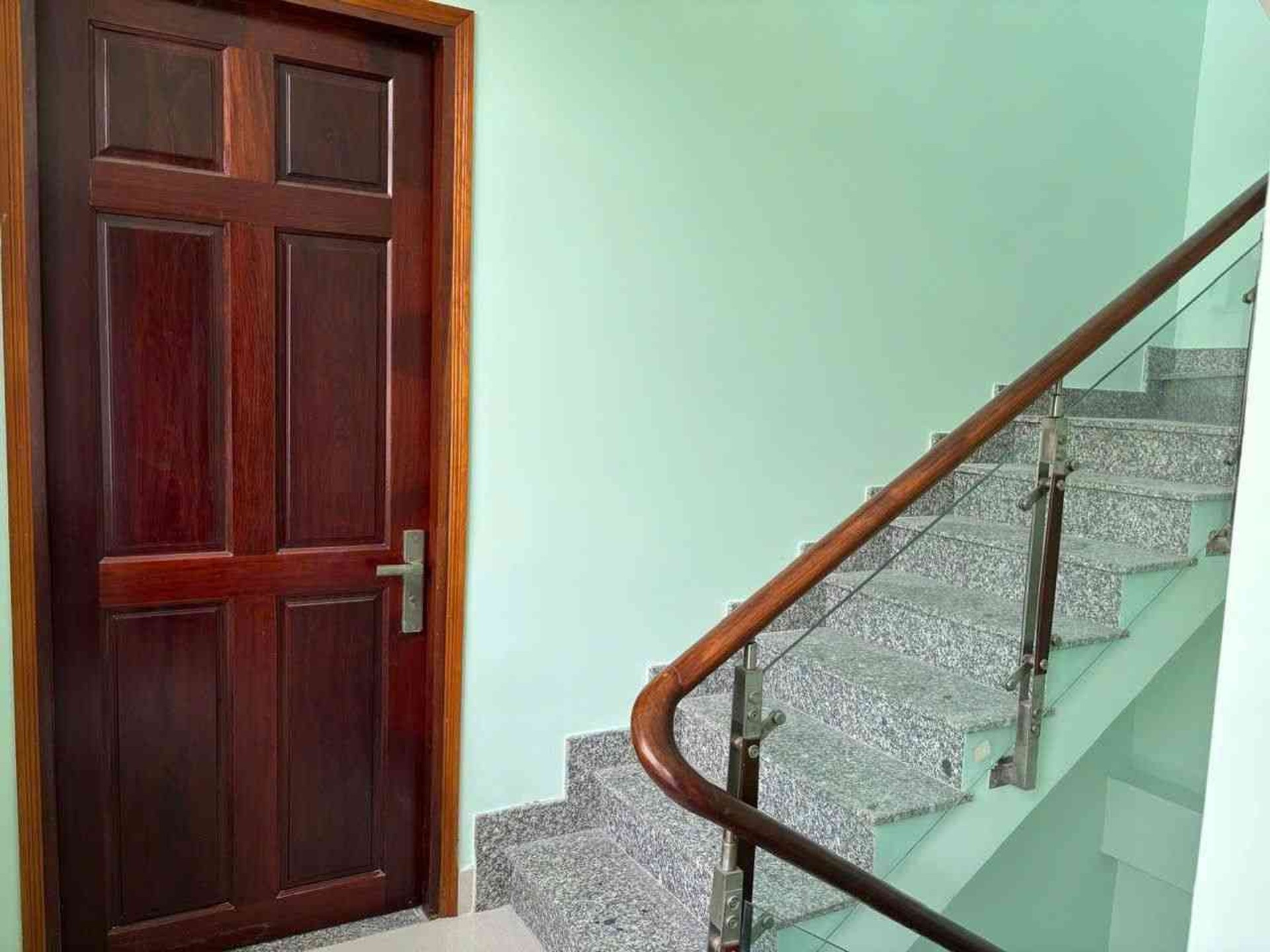 Nhà hẻm Bến Phú Lâm, Quận 6, 46m2, ngang 5,7m, 4 tầng 5pn. Giá 6,25 tỷ