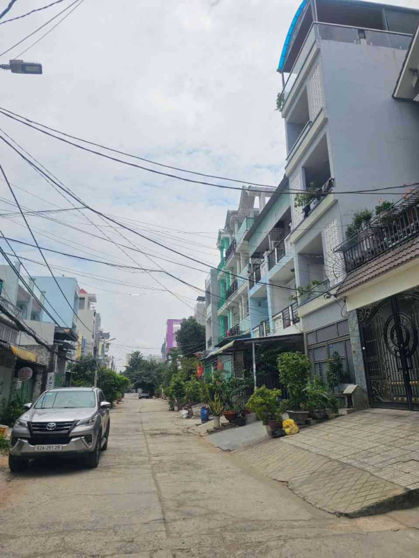 Bán nhà mặt phố 4 tầng tại An Lạc, Bình Tân, thang máy, thu nhập 37 triệu/tháng
