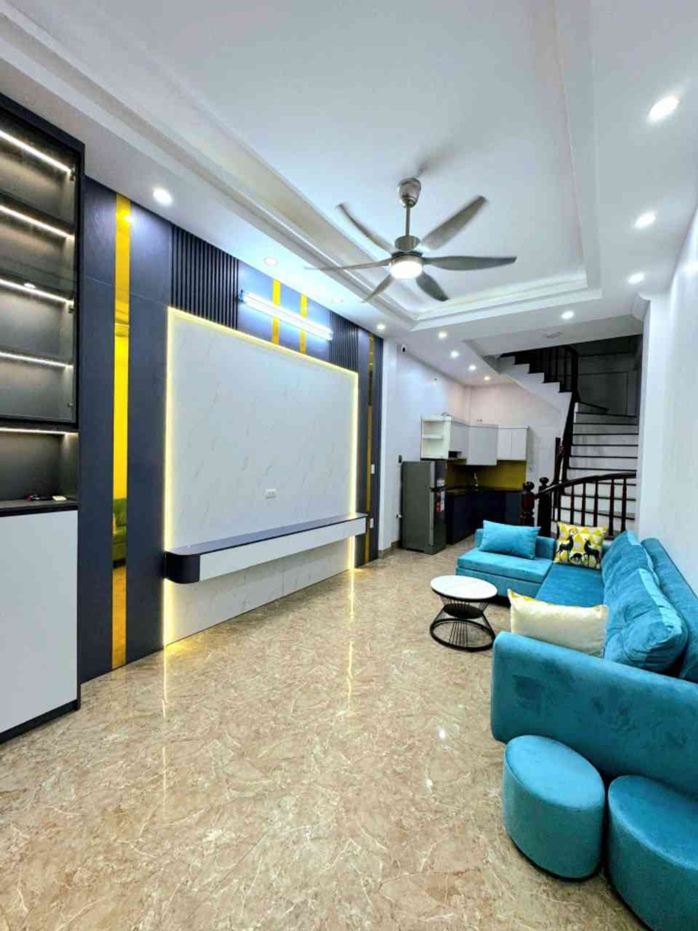 Nhà 5 tầng đẹp tại Phú Đô, nội thất đầy đủ, kinh doanh nhỏ tốt, giá 7.95 tỷ