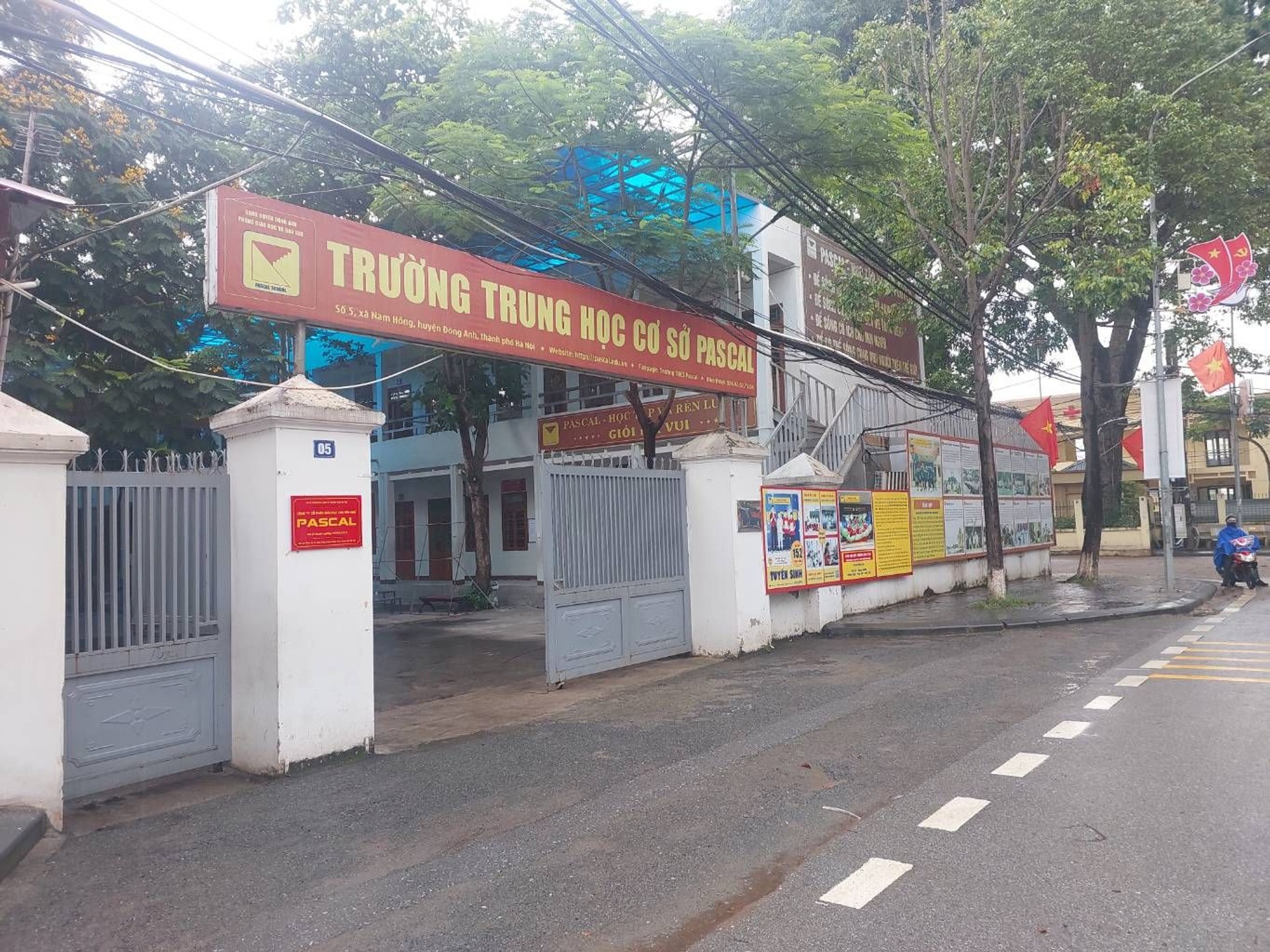 HƠN 4 TỶ, Ô TÔ VÀO ĐẤT NAM HỒNG, SÁT ĐƯỜNG VÕ VĂN KIỆT