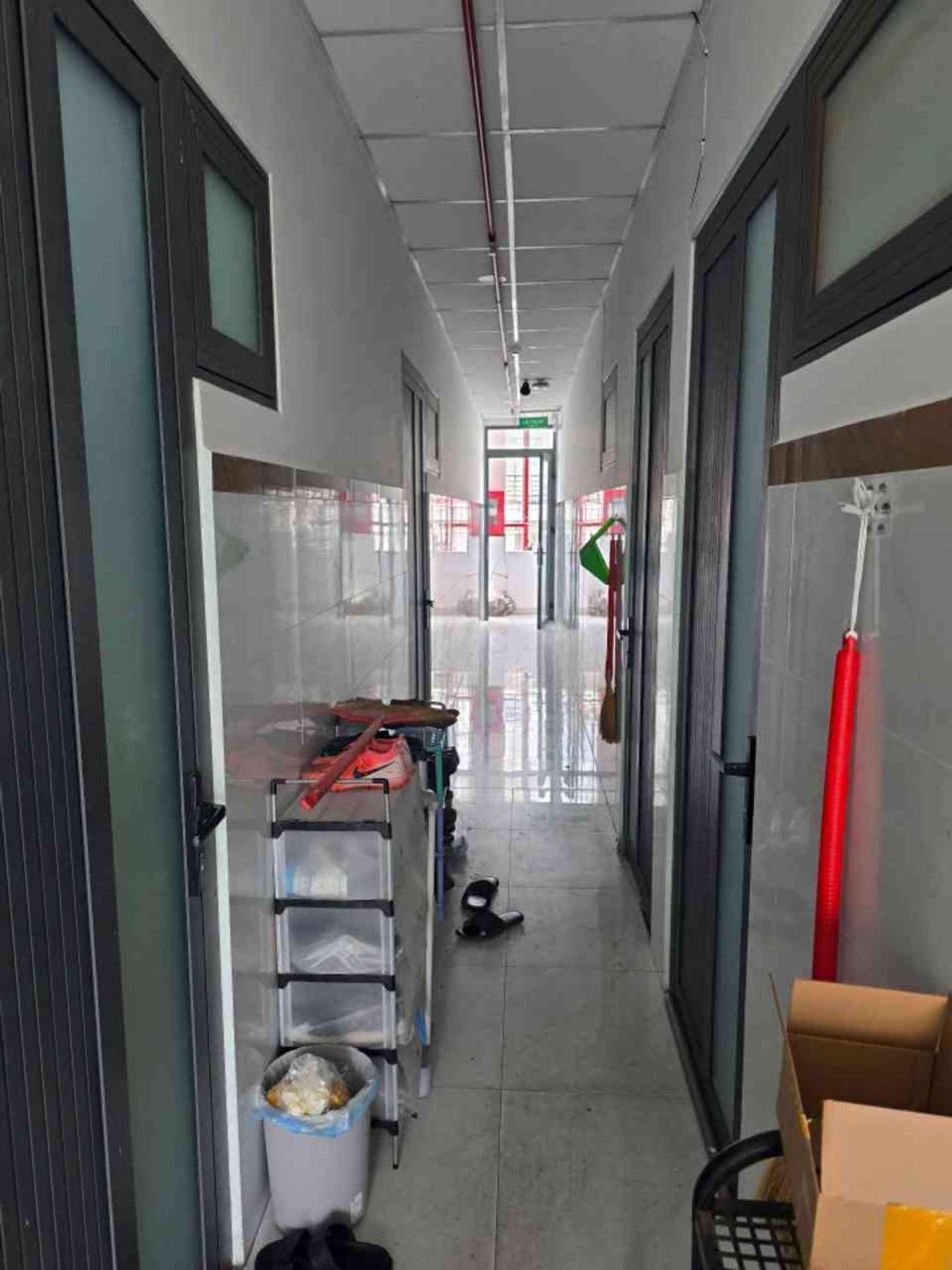 Bán nhà phố cho thuê dịch vụ 32 phòng, vị trí đắc địa tại Tân Phú