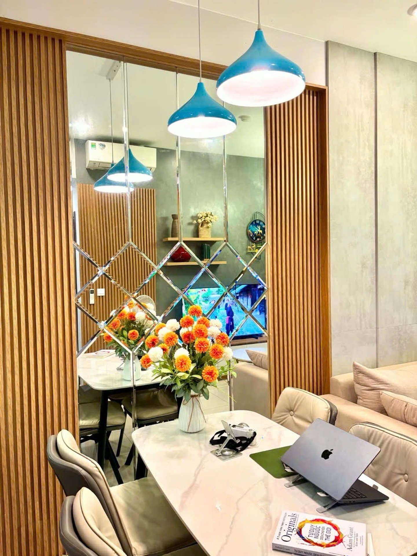 Bán căn hộ 2 phòng ngủ Picity Hypark Quận 12, full nội thất chỉ 3ty450