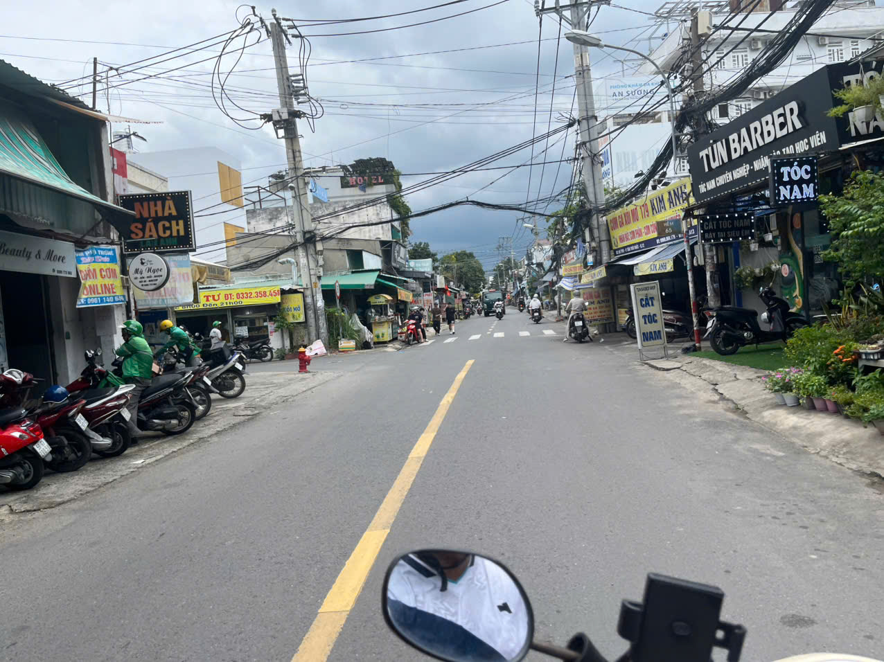 Bán nhà riêng 2 tầng Tân Thới Nhất, quận 12, diện tích 135.5m², hướng Đông Nam
