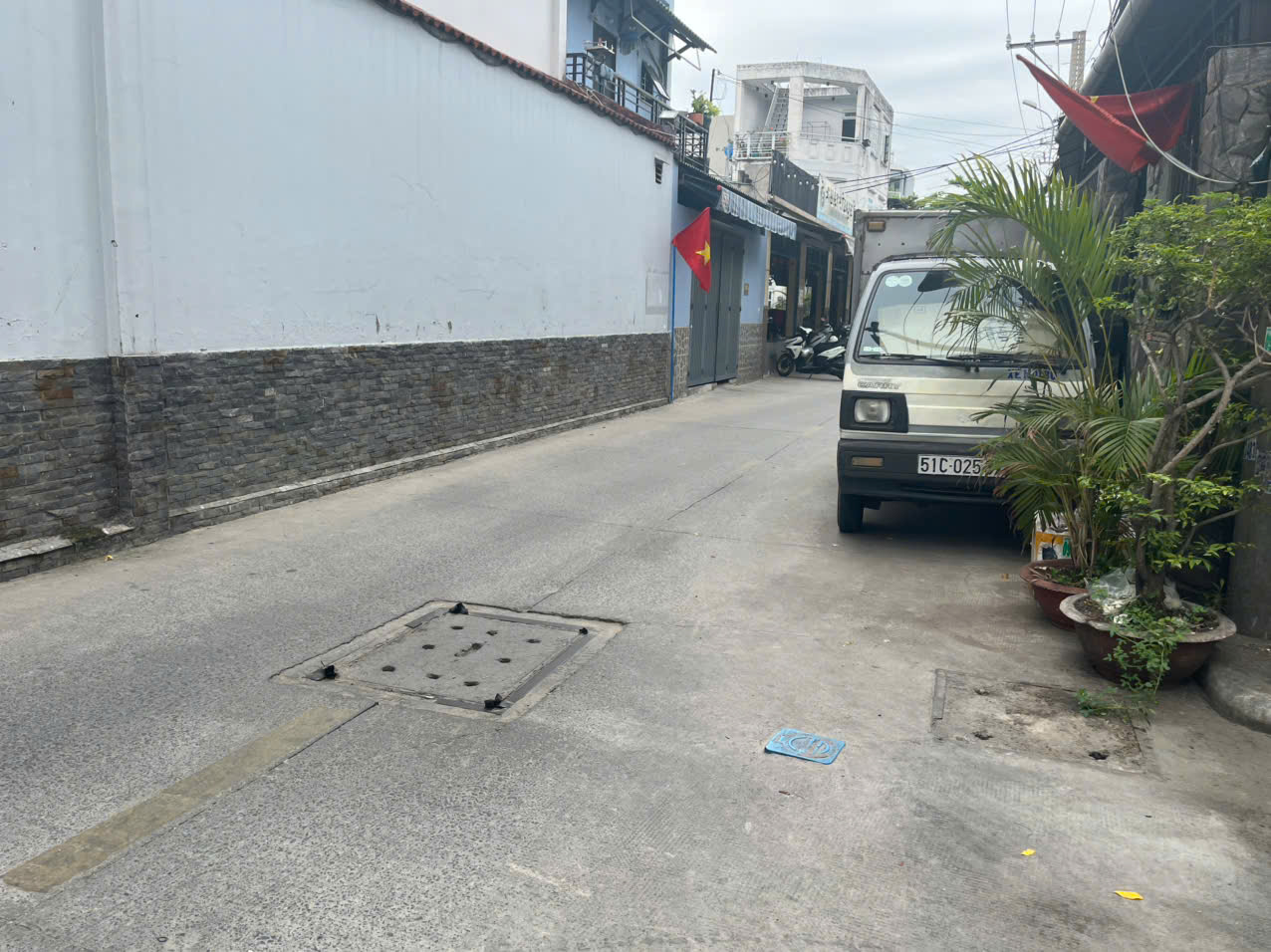 Cơ hội hiếm có sở hữu nhà mặt phố Tân Thới Nhất, đường xe hơi quay đầu