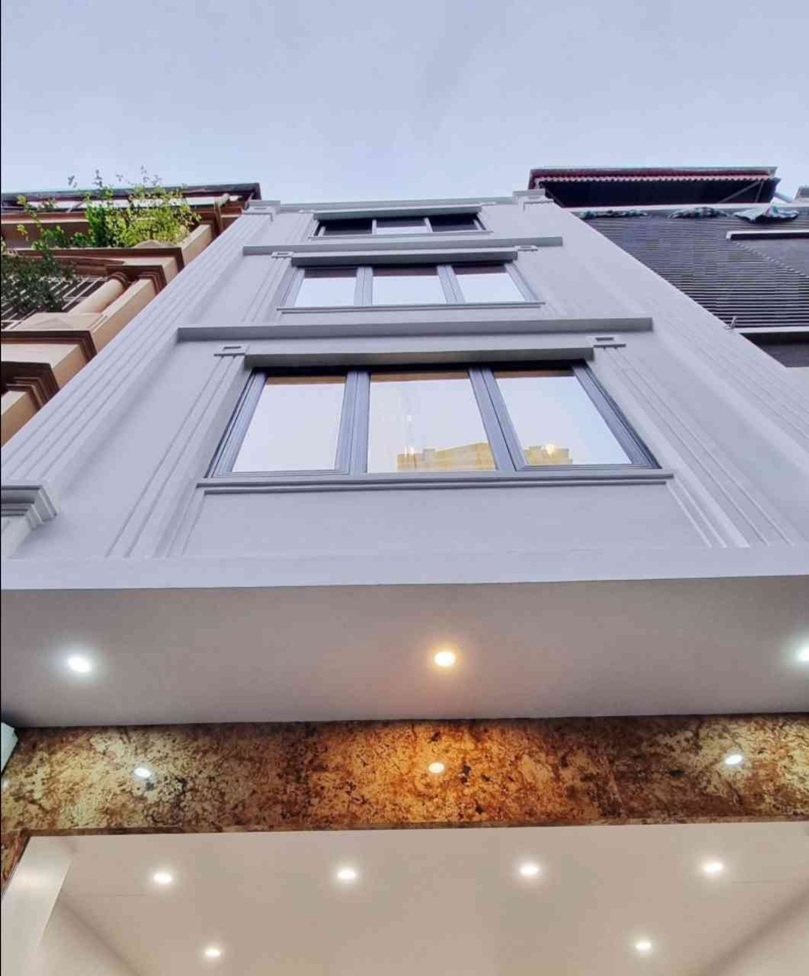 Biệt thự xinh ở KĐT Định Công, giá siêu hấp dẫn