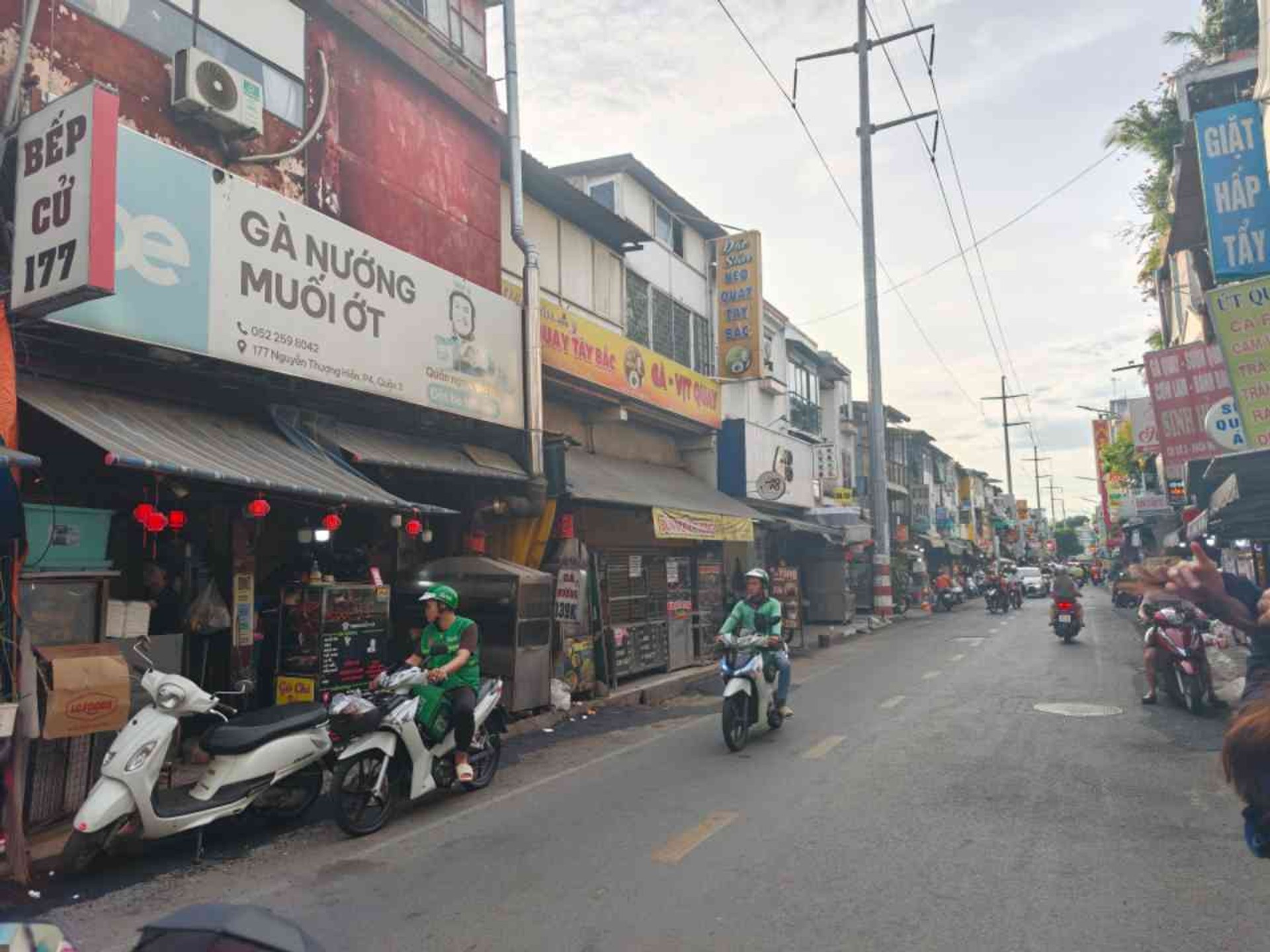 Cơ Hội Sở Hữu Nhà Mặt Phố Kinh Doanh Sầm Uất Quận 3