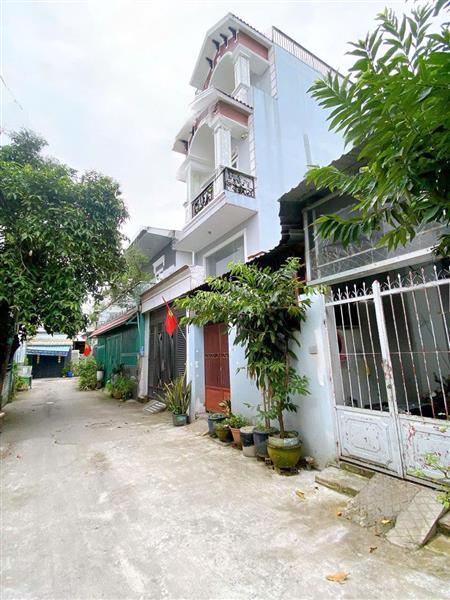 Nhà 2 tầng 5 phòng ngủ, 2 mặt tiền hẻm ô tô, Q12, giá 5.2 tỷ