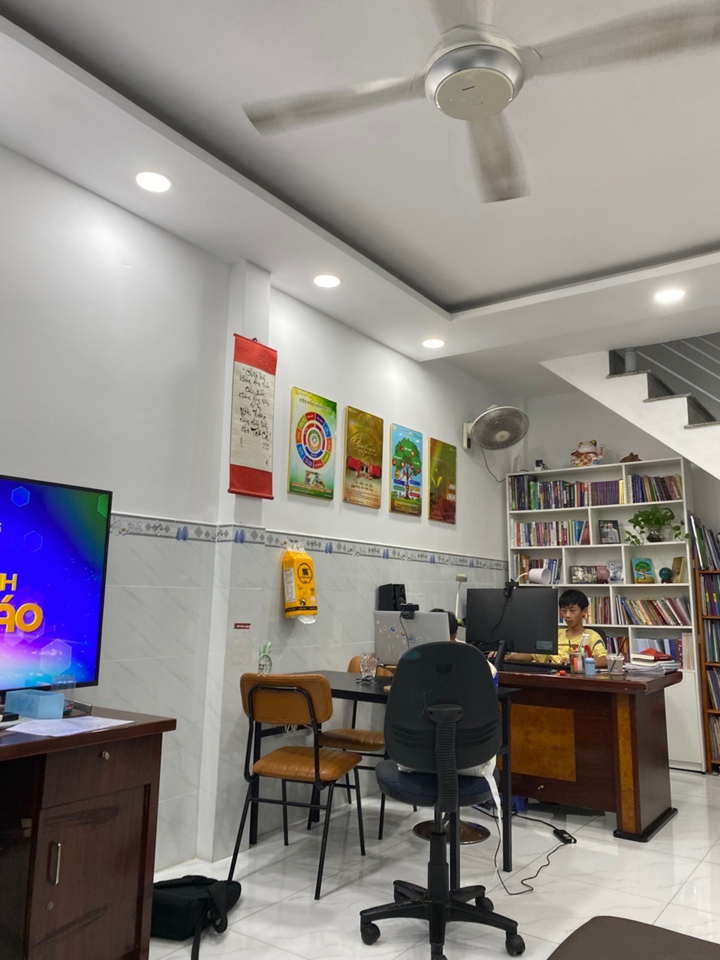 Nhà 2 tầng mặt tiền gần 6m tại Thống Nhất giá 6,5 tỷ