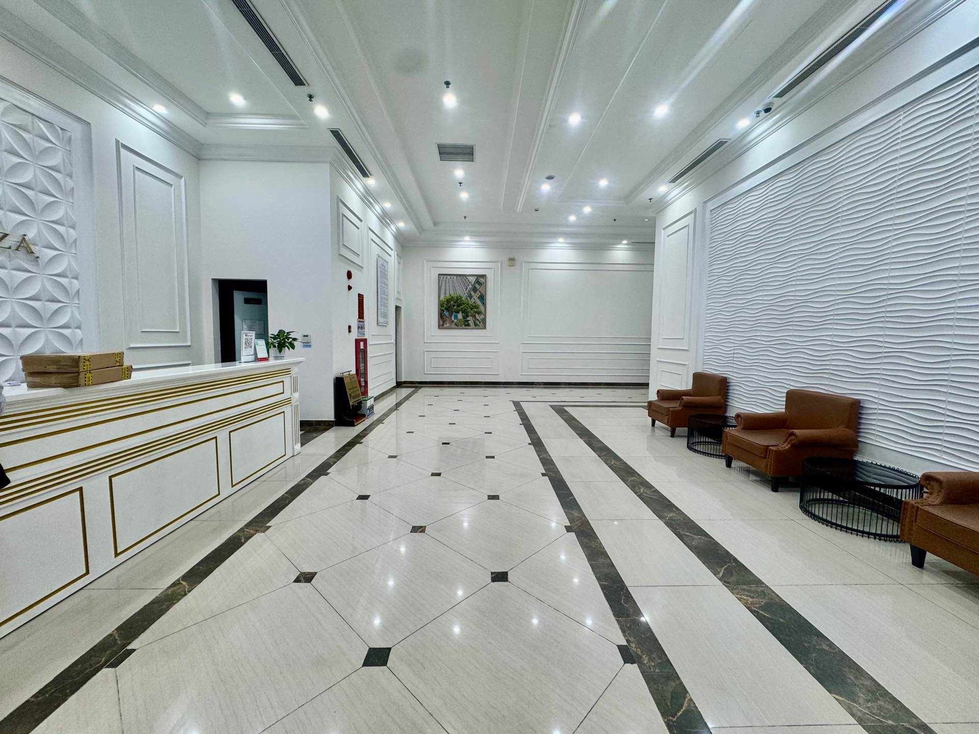 BÁN CHUNG CƯ CAO CẤP ROMAN PLAZA 70M² – 2 NGỦ – 2 WC – SỔ ĐỎ CHÍNH CHỦ