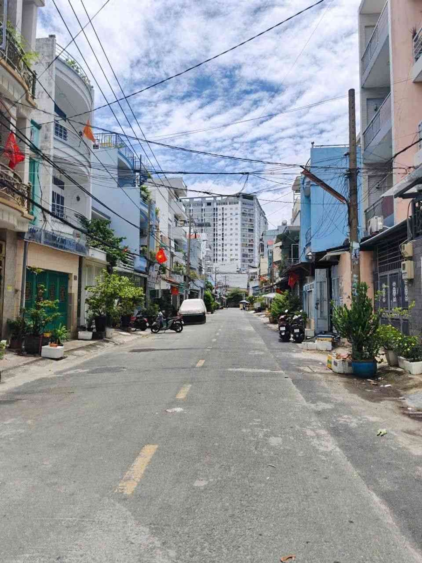 Bán nhà riêng 3 tầng, 80m², 4PN tại Phan Anh, Tân Phú, hẻm xe hơi, sổ hồng hoàn công