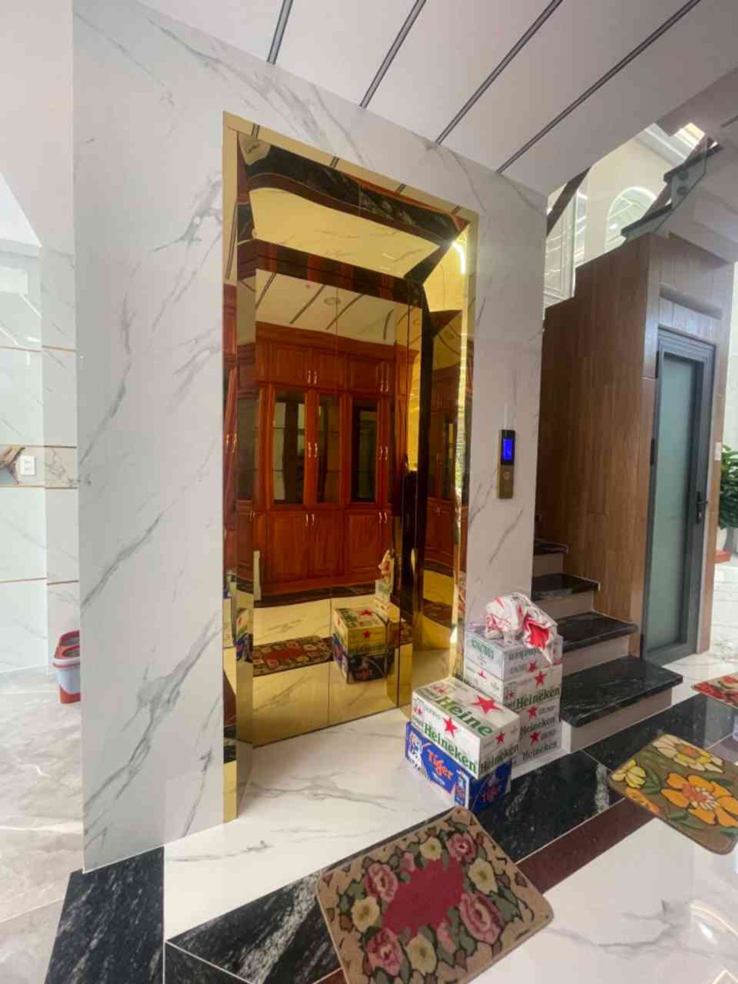 Bán nhà riêng 5 tầng khu Tên Lửa, có thang máy, đường xe tải, Bình Trị Đông, Bình Tân