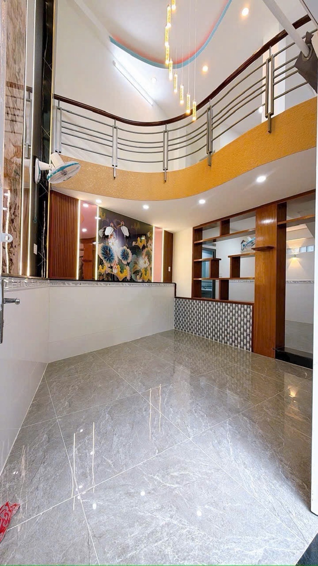 NHÀ 5 TẦNG - 40M2 - 4.9 TỶ - SÁT MẶT TIỀN TÔN THẤT THUYẾT - SHR
