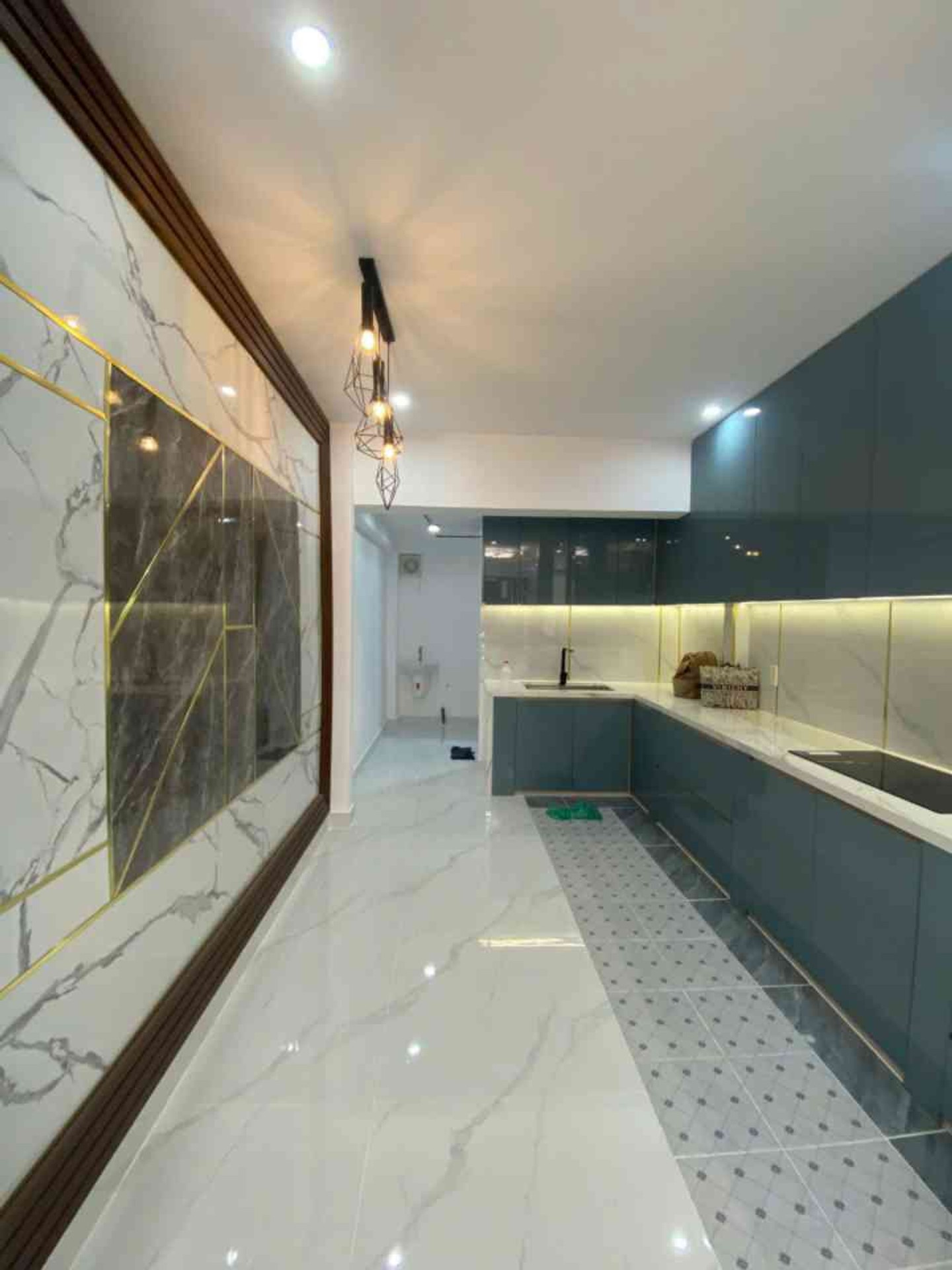 Nhà riêng đẳng cấp tại Quận 5 với không gian sống tinh tế