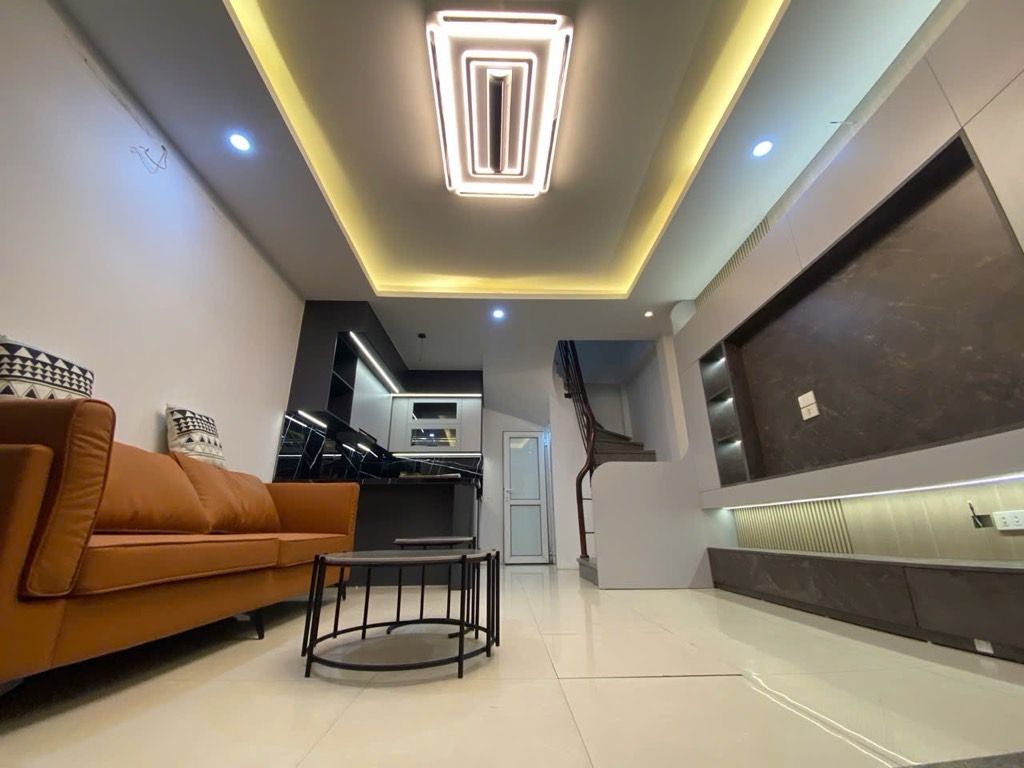 Nhà mới full nội thất Ngọc Thụy, vị trí vàng, giá hấp dẫn