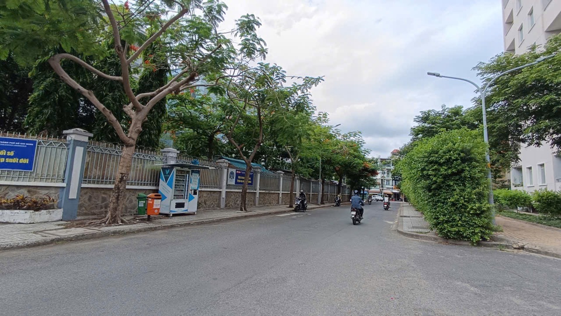 Bán nhà mặt phố 4 tầng tại Phường Chánh Hưng, Quận 8 giá 10.9 tỷ