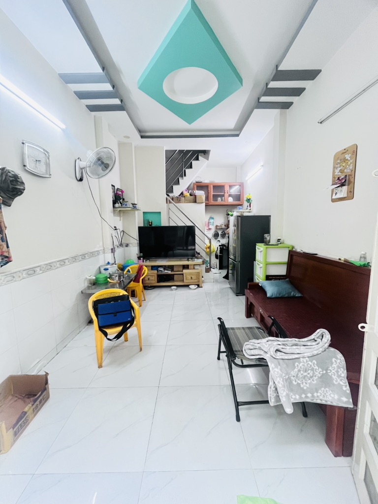 . 🆘 Nhà nhỏ công năng to DTSD 84m2 - Kết cấu 4 tầng BTCT - Sổ hồng chính chủ 1 đời , giá chỉ 2 tỷ