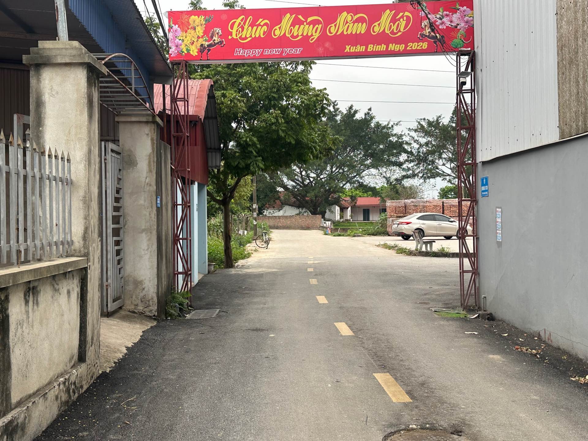 Đất đẹp mặt tiền rộng tại Sóc Sơn - Giá sốc giảm ngay 100 triệu