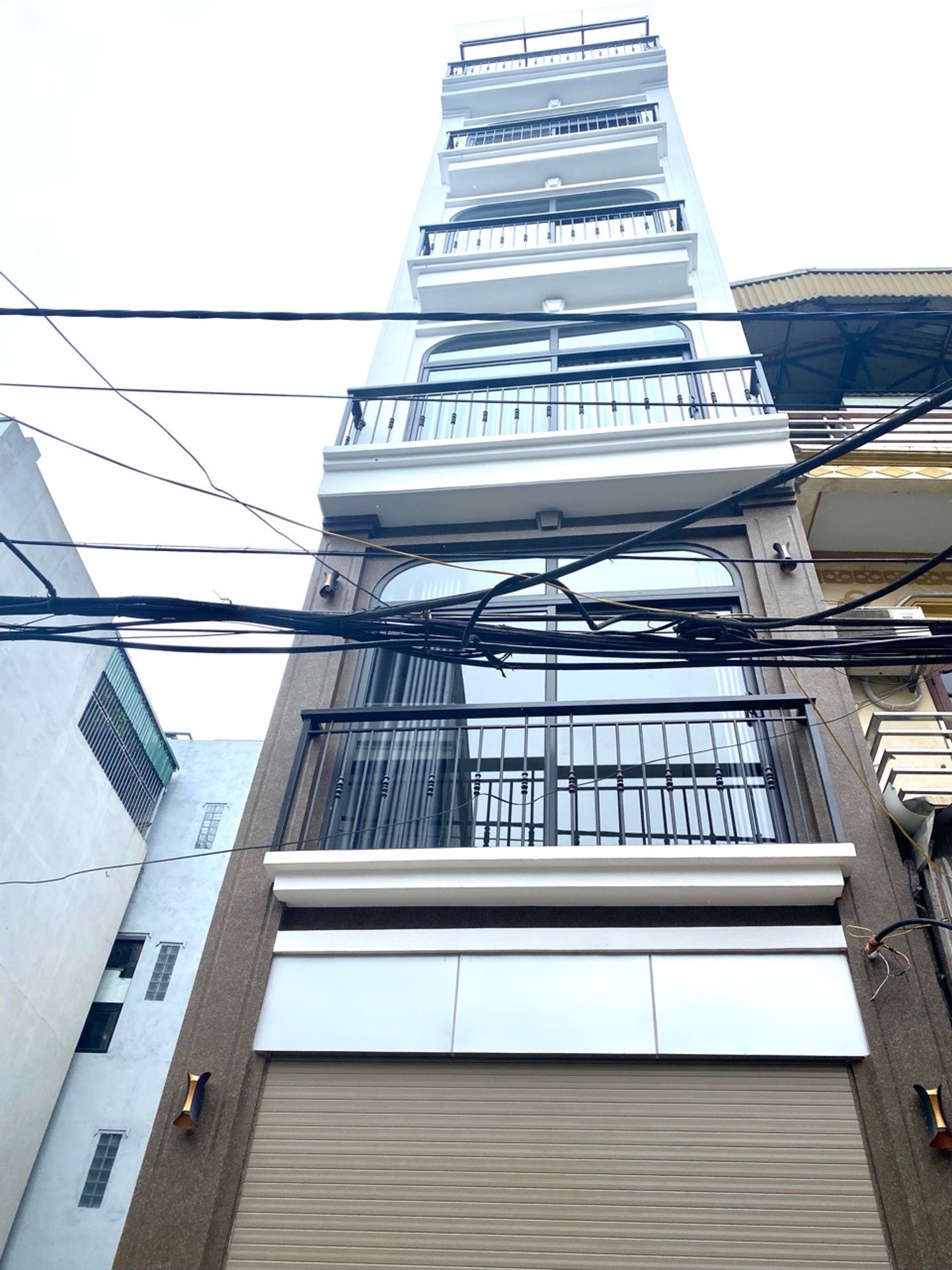 Bán nhà riêng 6 tầng tại Phúc Lợi, có gara ô tô, thang máy, phù hợp vừa ở vừa kinh doanh