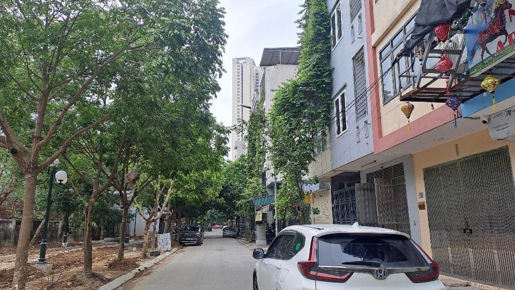 Bán Đất phố Lê Trọng Tấn, kinh doanh vỉa hè rộng tại quận Hà Đông giá 10.9 tỷ