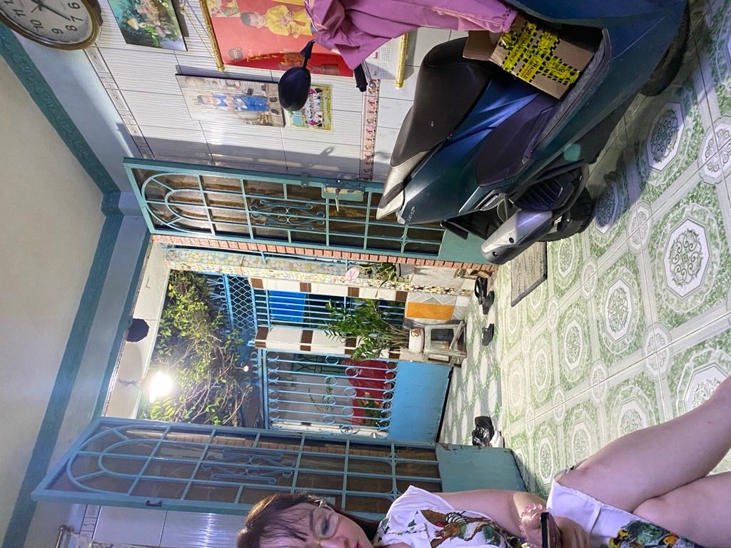 Nhà nhỏ xinh hẻm thông Quận 3, giá cực hấp dẫn