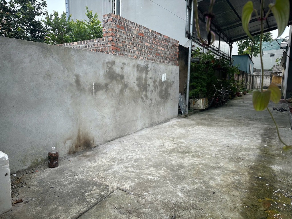 Bán đất tại xã Kính Nỗ với pháp lý chuẩn, diện tích 158.2 m², giá 13.5 tỷ đồng