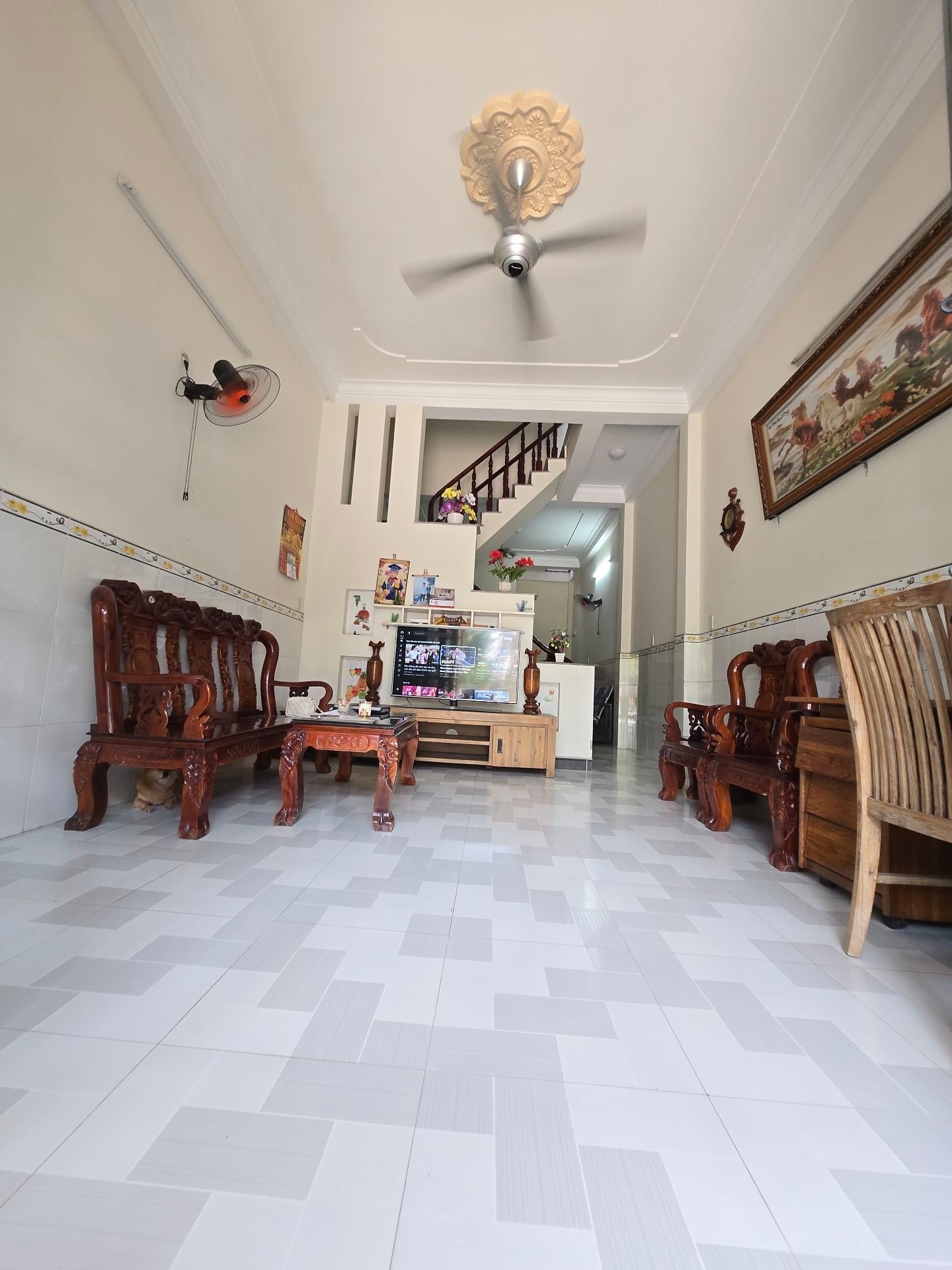 sở hữu nhà mặt phố hẻm xe hơi tránh kinh doanh đỉnh, giá tốt Đông Hòa