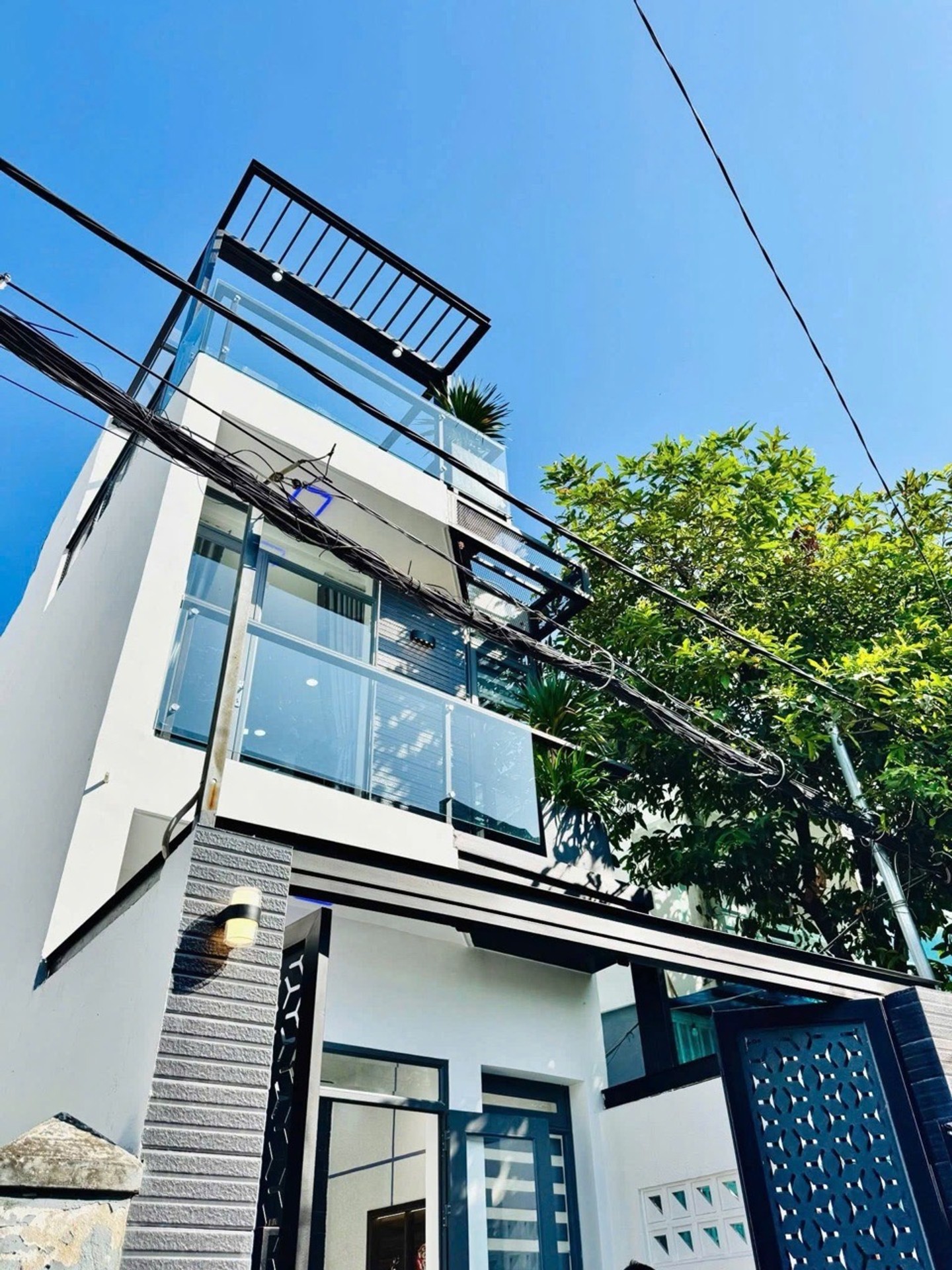 BÁN NHÀ MỚI ĐẸP GẦN THỐNG NHẤT, GÒ VẤP - 3 TẦNG, 50M², 3PN, HƠN 5TỶ.