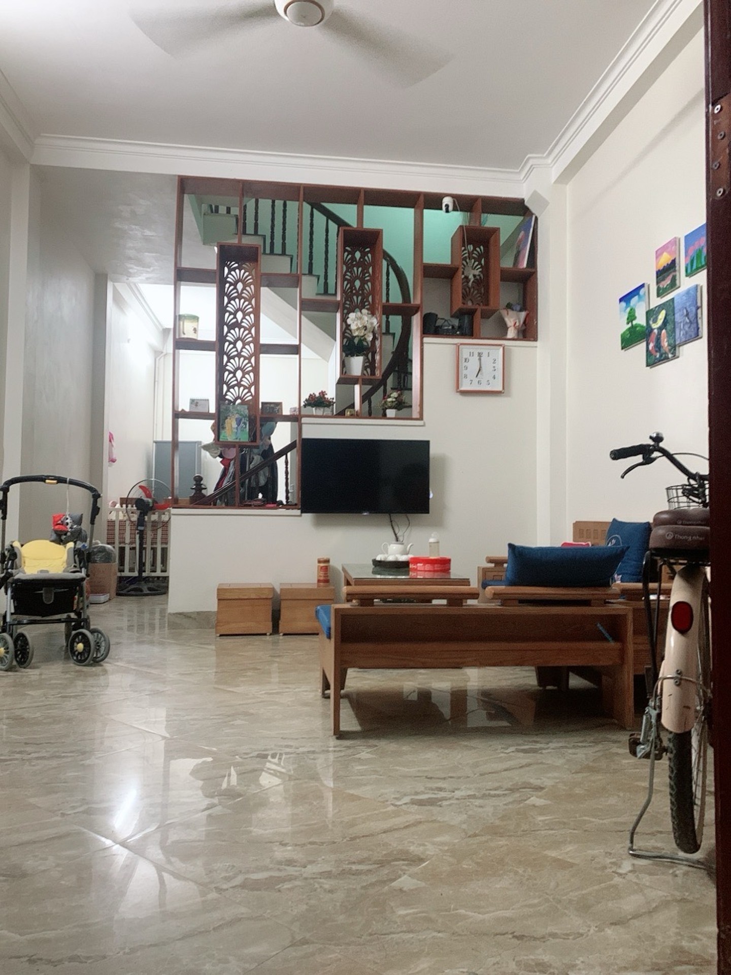 Nhà đẹp 4 tầng gần chợ, ngõ thoáng Quang Trung