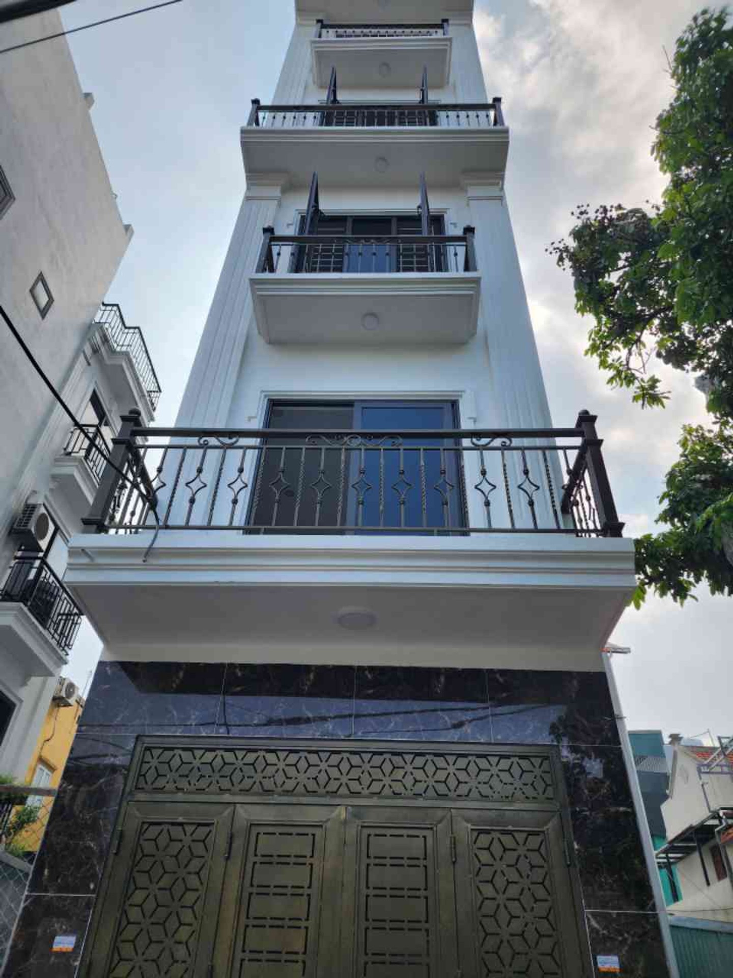 Nhà 5 Tầng 51m² Tại Xã An Khánh, Hoài Đức - Ô Tô Đỗ Cửa, 7 Phòng Khép Kín