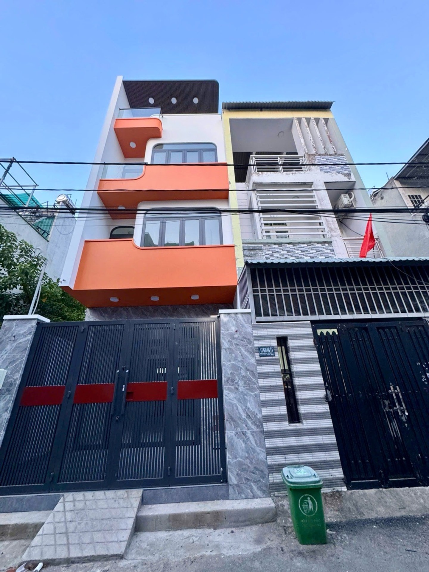 NHÀ 3 TẦNG MỚI XÂY, TRƯỜNG LƯU - LONG TRƯỜNG -- HXH 6M ĐẬU NGÀY ĐÊM- Chỉ 5.3 TỶ