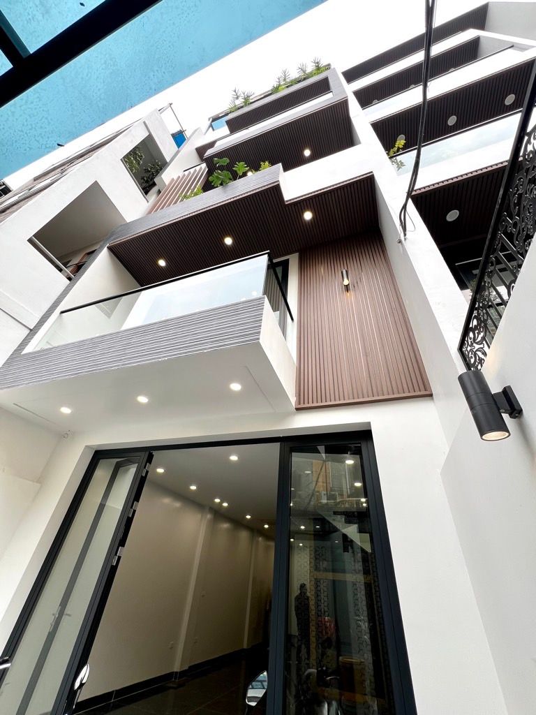 DUY NHẤT - SIÊU PHẨM ĐẲNG CẤP MẶT PHỐ - THÔNG SỐ VÀNG - GARA Ô TÔ THANG MÁY - KINH DOANH -