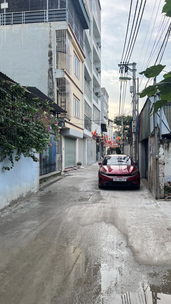 Bán nhà riêng 3 tầng Tây Mỗ, 4 phòng ngủ, mặt tiền 5m, pháp lý cơ sở, giá 11,2 tỷ, ôtô đỗ cửa