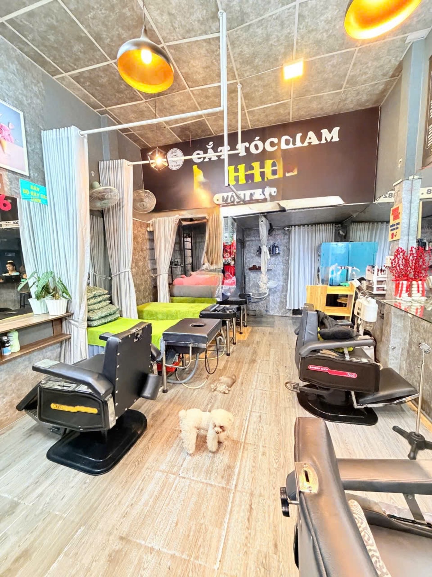Nhà mặt phố 2 tầng giá tốt Quận 11 – Cơ hội đầu tư hiếm có