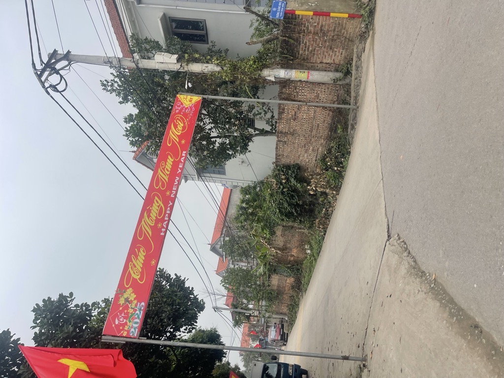 Cơ Hội Có 1-0-2 Sở Hữu Đất Vuông Mặt Tiền Rộng Gần KCN Nội Bài gì