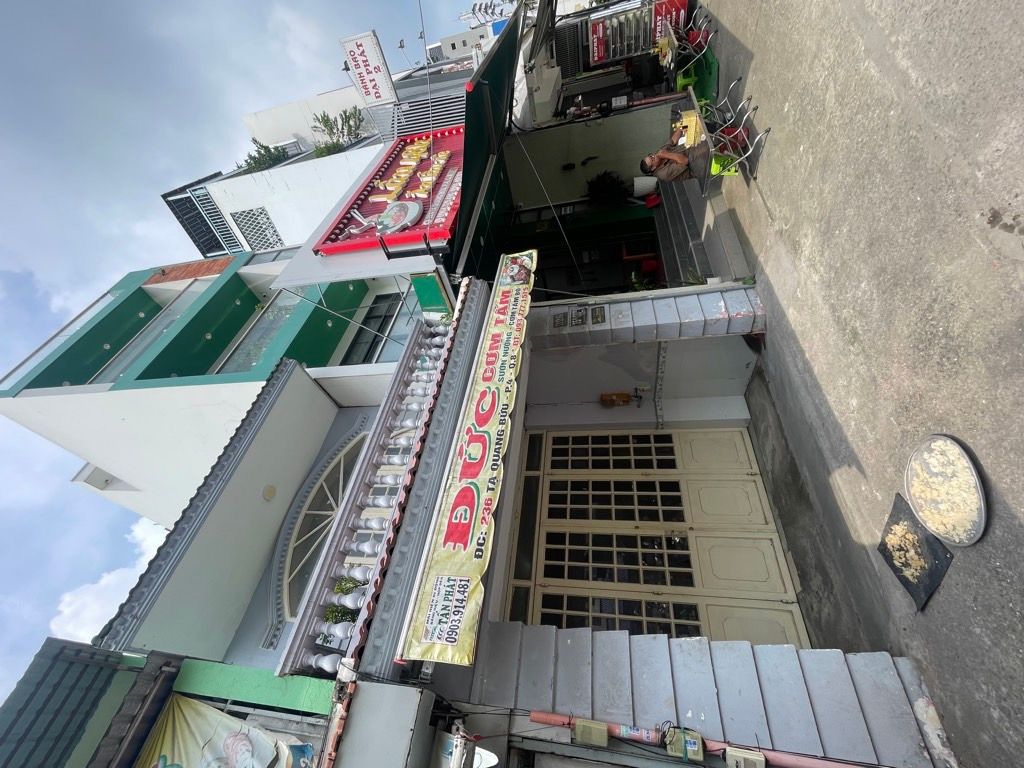 Nhà mặt phố Quận 8 giá yêu thương - cực hợp thuê kinh doanh