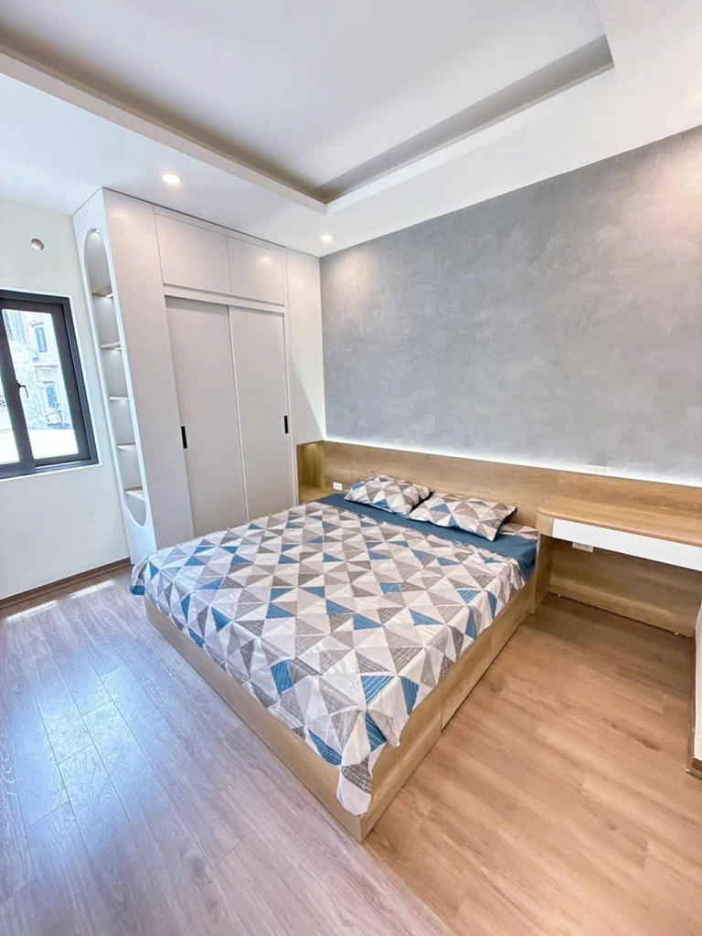 Nhà 5 Tầng Siêu Đẹp Cực Tiện Nghi Tại Trương Định