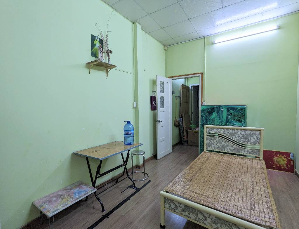 Bán nhà riêng 2 tầng 36m2 tại phường Tân Sơn Nhất, gần công viên Lê Thị Riêng