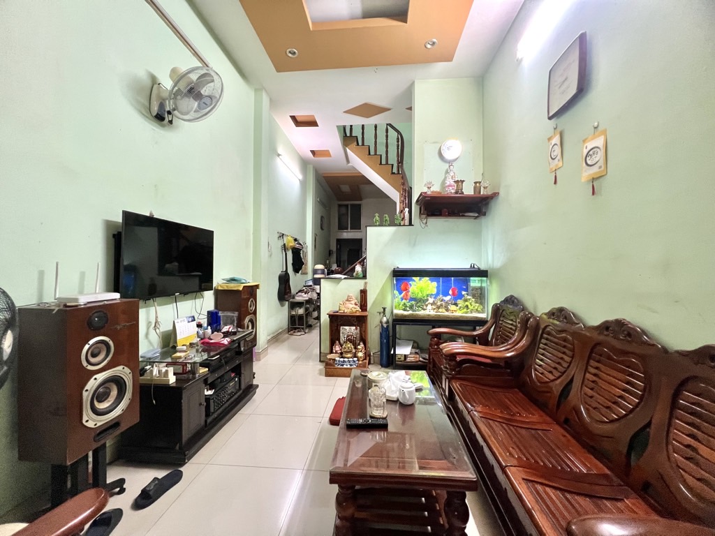 Bán nhà riêng 425m2 tại Nguyễn Kiệm, mặt tiền 18m, giá tốt