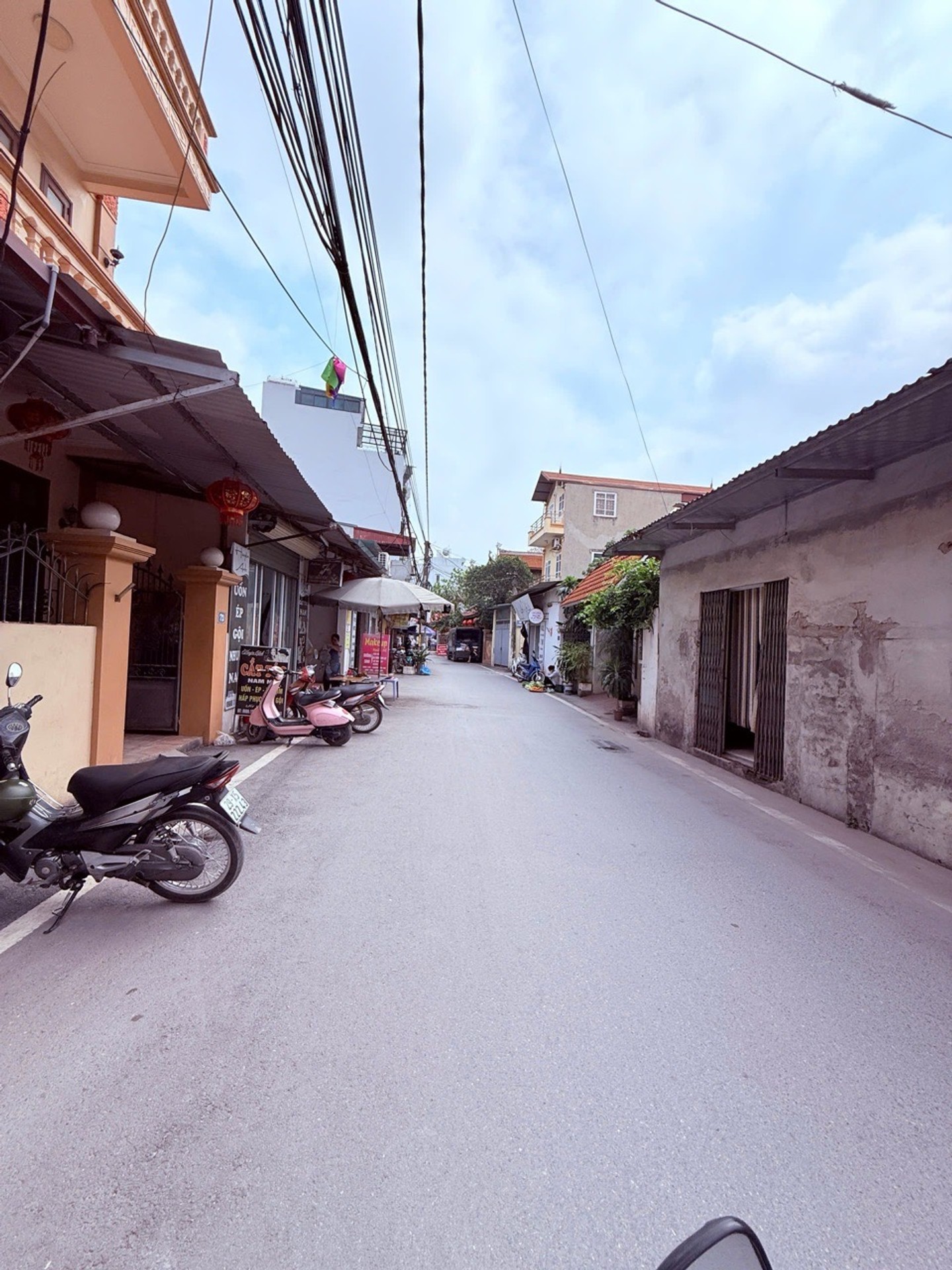 Bán nhà Vân Canh, Ô tô đỗ cửa , DT 33m 5 tầng , giá nhỉnh 6 tỷ