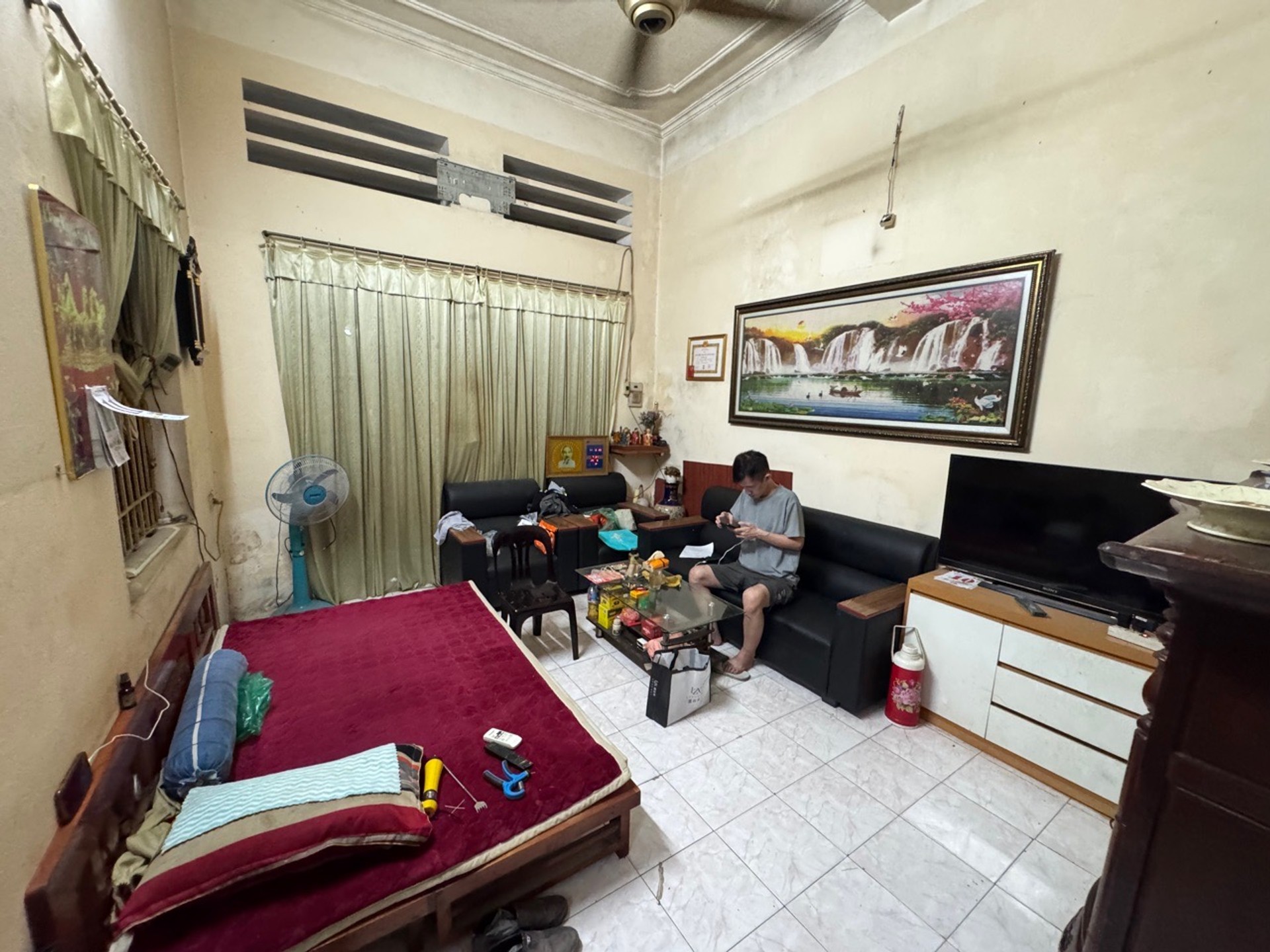 Bán nhà riêng 51m2 tại trung tâm Đống Đa, gần phố, hướng Đông Nam