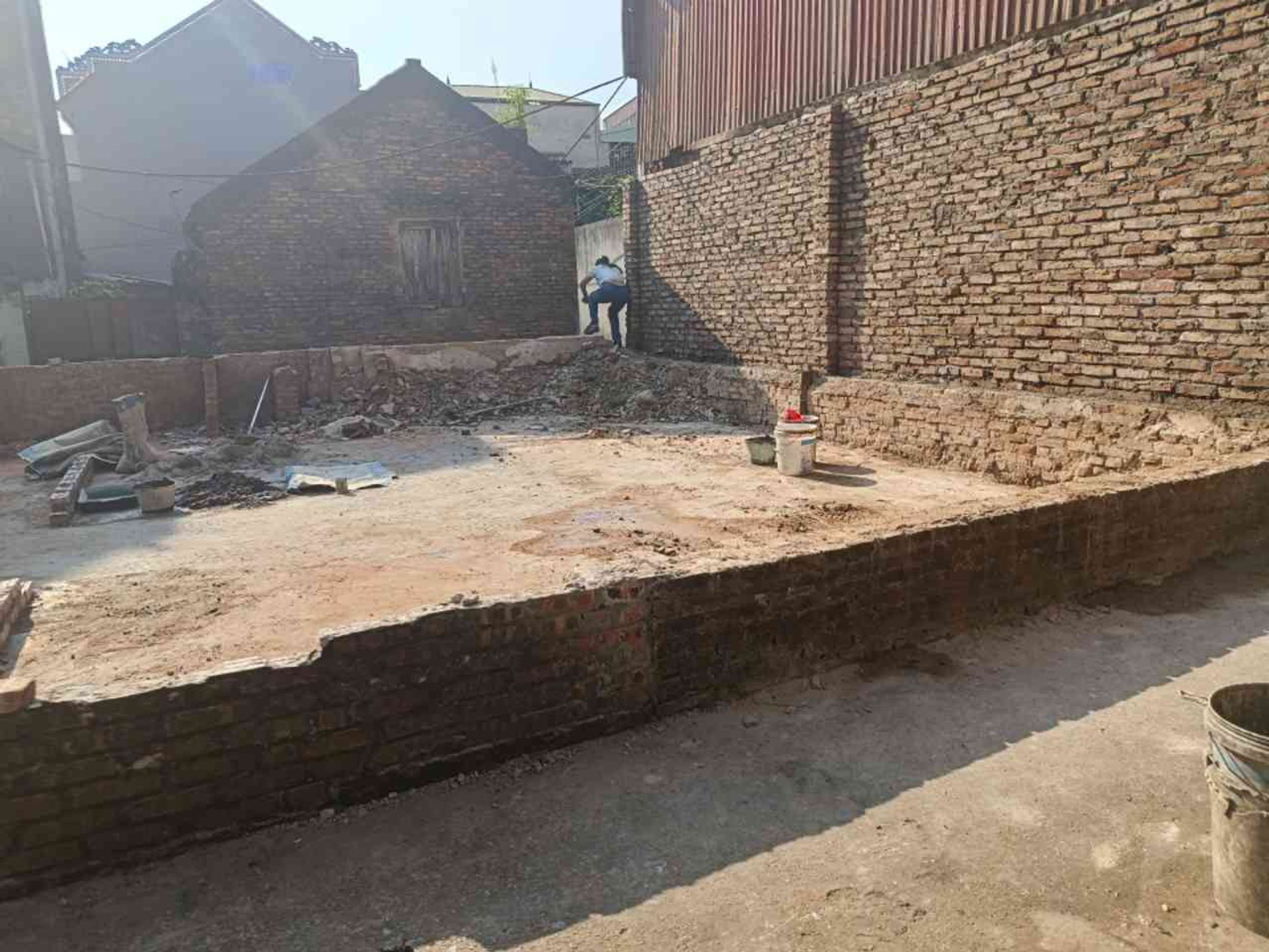 Mảnh đất vuông vắn, tiềm năng ngay gần Đại học Luật Hà Nội