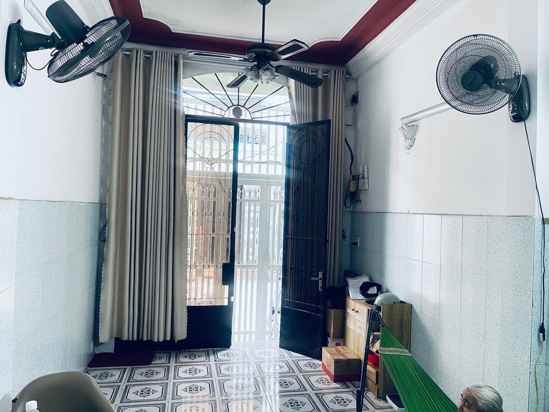 Bán nhà riêng 5 tầng hẻm xe hơi Út Tịch, Tân Bình, 39.1m2, giá 8.4 tỷ
