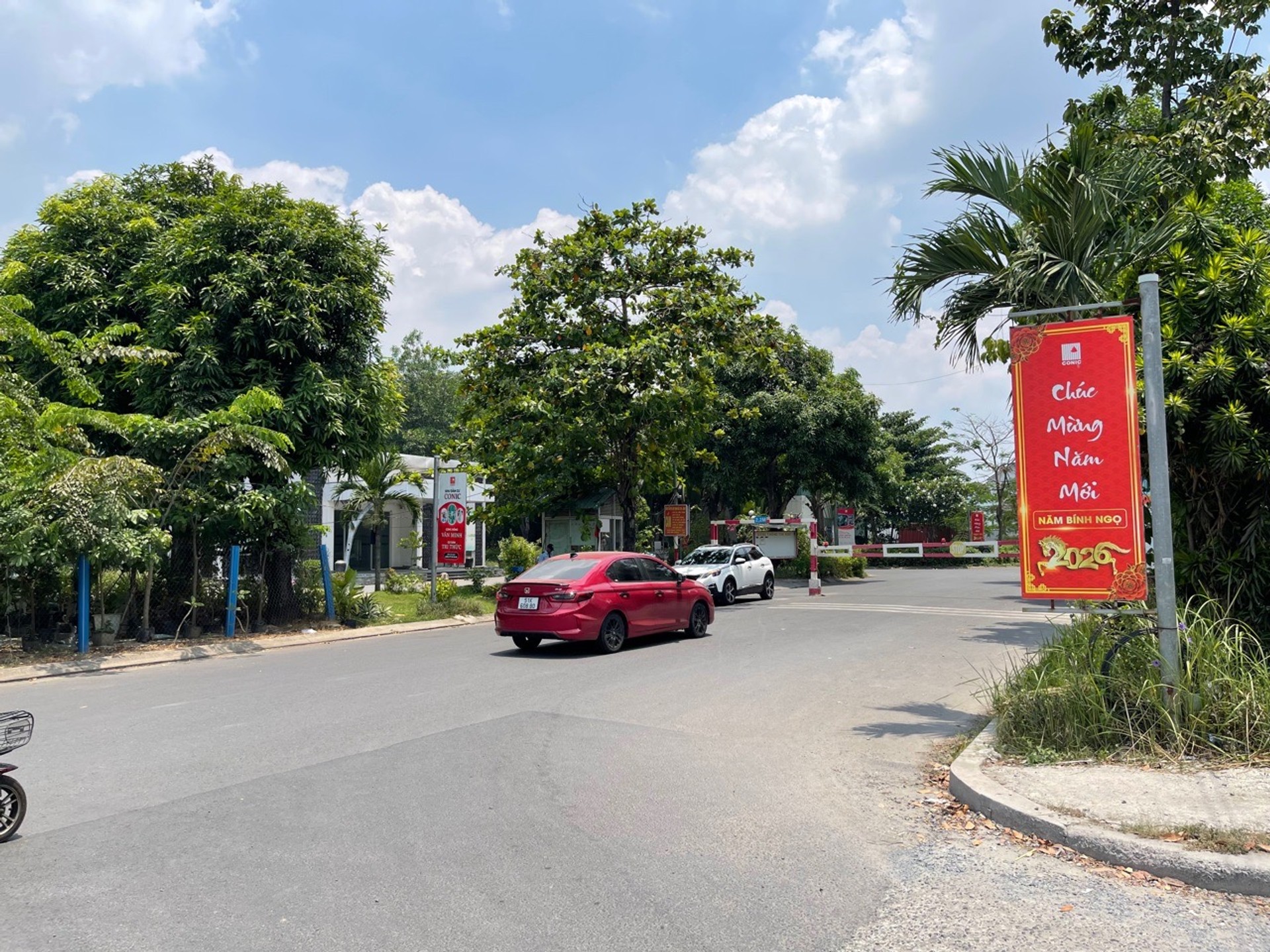 Đất nền Nguyễn Văn Linh giá tốt, xây dựng tự do