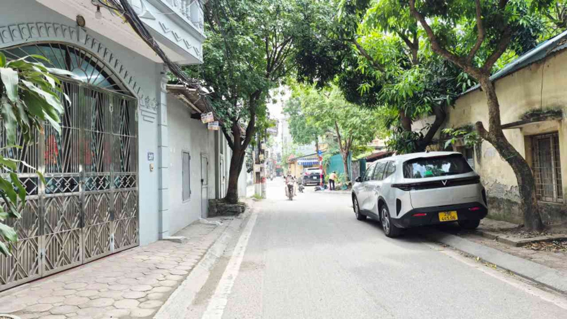 Nhà 3.5 tầng hiếm có tại Tây Trà - 2 mặt ngõ ô tô tránh, cơ hội đầu tư đắc lợi