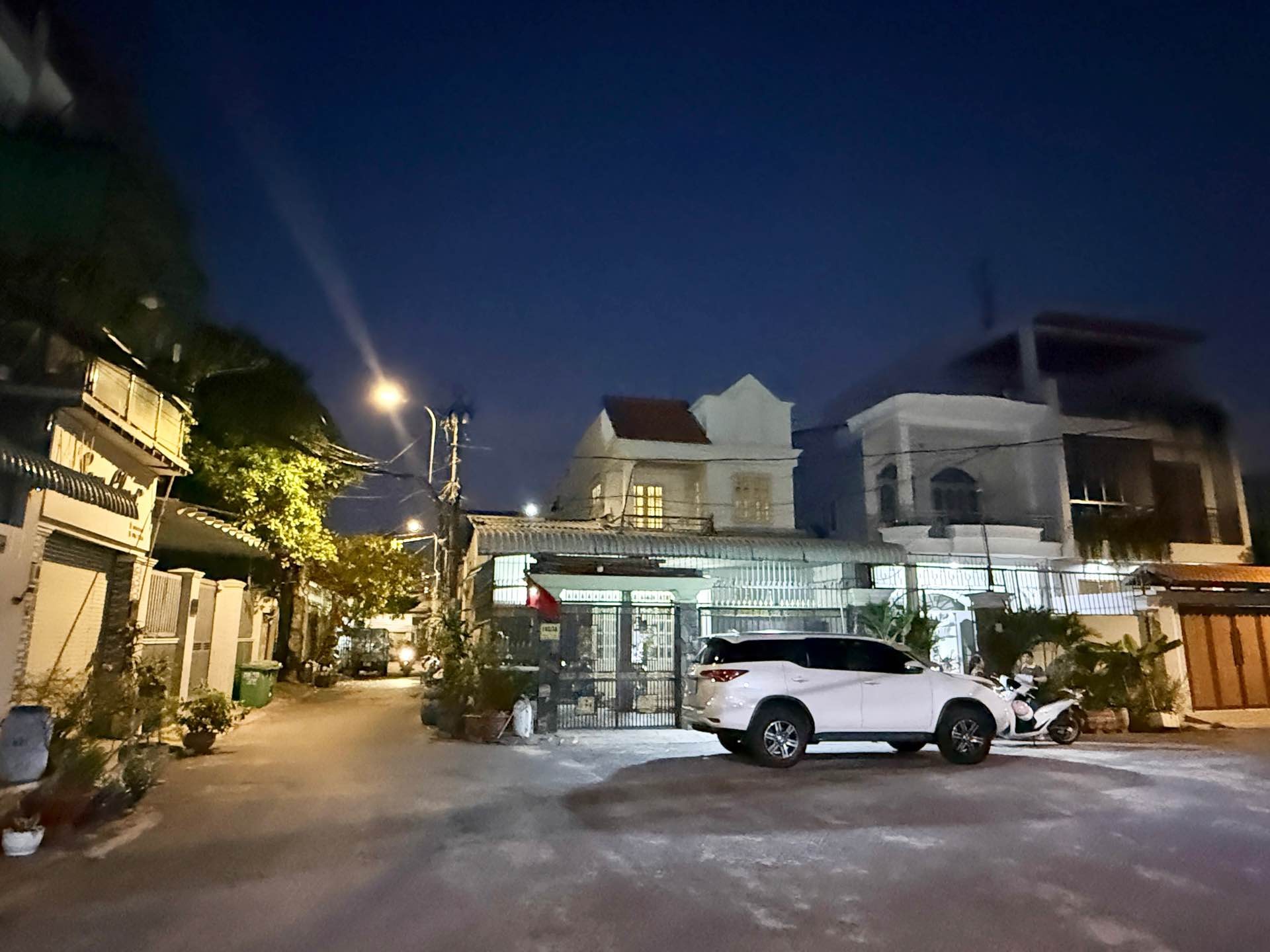 🇻🇳 HIẾM – 150M² FULL THỔ CƯ – NGANG 7,5M
📍 NGAY NHÀ THỜ TAM HÀ – CHỢ TAM HÀ – TÔ NGỌC VÂN